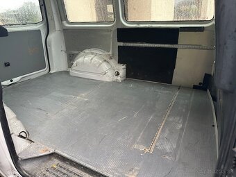 Volkswagen T5 Transporter 2.0 TDI 4x4 - 13