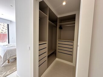 Luxusný apartmán s 3 spálňami v Higueron West - 13