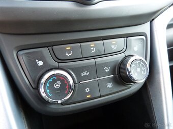 Opel Zafira Tourer 1,6 CDTi 99kW Manuál 6 st. 2 miestne - 13