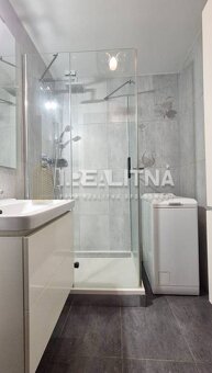 PREROBENÝ 3-IZBOVÝ BYT, 70 M², BANSKÁ BYSTRICA - STAROHORSKÁ - 13