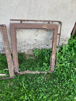 Liatinove platne, rošty,rámy na pec, kominová klapka - 13