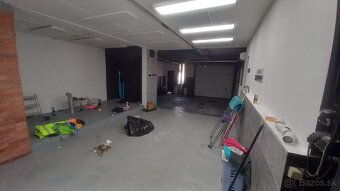 Ponúkam na dlhodobý prenájom lukratívny priestor na podnikan - 13