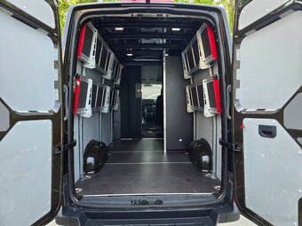 Volkswagen Crafter Dodávka 2.0 TDI 103 kW L3 - 13