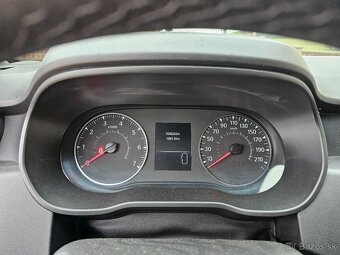 Predám výhodne zachovalú Dacia Duster 1,0 -67kW benzín - 13