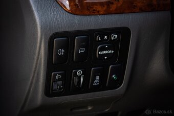 Toyota Land Cruiser 3.0 D-4D Lux+ A/T, Strešné, Exkluziv lak - 13