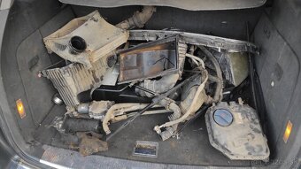 Rozpredam vw touareg 2004 - 13