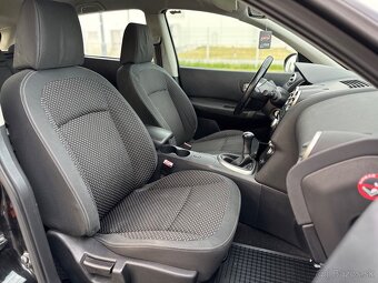 NISSAN QASHQAI 1.6i Nová STK - 13