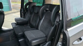 Volkswagen Sharan 2.0TDi Highline 130kw 177 koní, DSG - 13