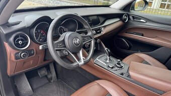 Alfa Romeo Stelvio 2.0T 148kW AT8 Q4 | TOP STAV | SR |DPH - 13