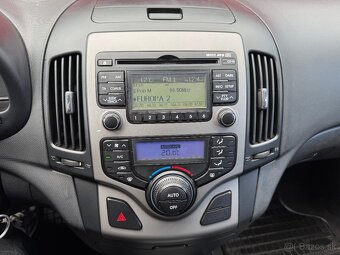 Hyundai i30, 1.6 CRDi, 85kw - 13