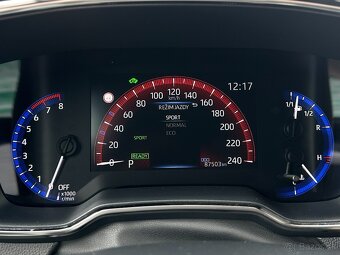 Toyota Corolla Combi 2.0 Hybrid E-CVT, r.v.: 2021 - 13
