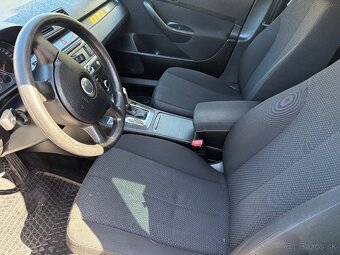 Volkswagen Passat B6 Comforttline 2.0 TDi  DSG 103kw 2007 - 13