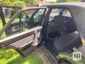 MERCEDES BENZ 124 230e rok 1987 - 13
