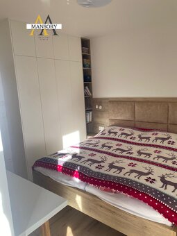 Na predaj apartmán s krytým garážovým státím v apartmánovom  - 13