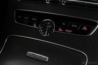 Mercedes-Benz C trieda AMG 63 - 13