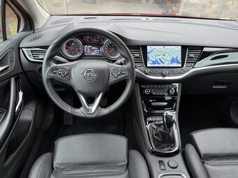 Opel Astra 1.6 CDTI TOP výbava - 13
