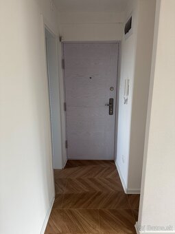 Prenájom kompletne zrekonštrovaného 2i bytu - 13