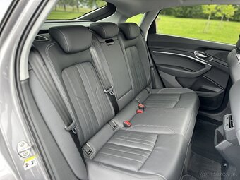 Audi E-tron 50 quattro S line Sportback 230kW 313PS PANORAMA - 13