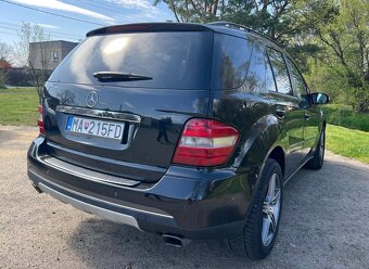 Predám Mercedes ML 350 benzín A/T - 13