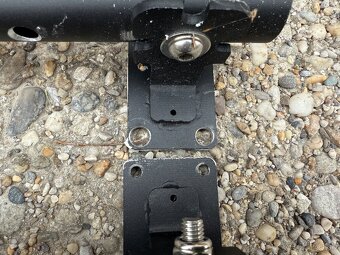 Držiak strešného boxu na stenu Northline horizontal - 13