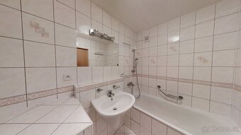 Priestranný 4-izbový byt (87 m²) centrum - 13
