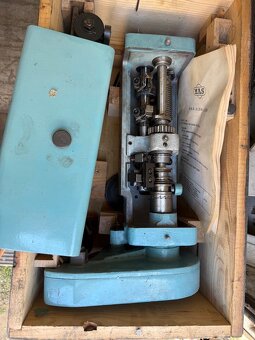 Náhradne diely - 13