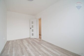 Na predaj 3 izbový byt, 63 m2, lodžia 3 m2, kompletná rekonš - 13