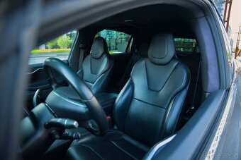 Tesla Model X 100D 2018 - 13