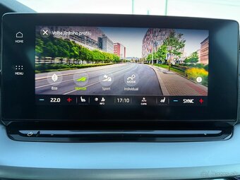 Škoda Octavia Combi 2.0 TDI SCR Style DSG - 13