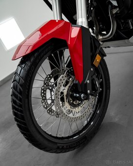 Honda Africa Twin Adventure 1100 - 13