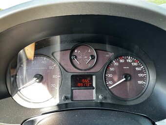 Predám Citroen Berlingo 2011 1.6i 88kw naj.189000km - 13