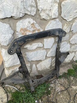 Dacia Duster,Lodgy,Logan - 13