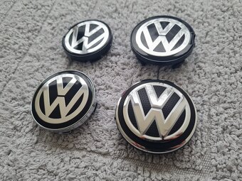 Stredové krytky - pukličky kolies VOLKSWAGEN - 13