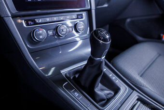 VW Golf Variant 1.6 TDI 2018, 85 000 km, SK, 1. majiteľ, DPH - 13