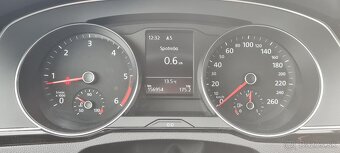 Volkswagen Passat 2.0 TDI B8 Comfortline Business sedan - 13