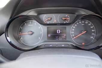 Opel Crossland X - 13
