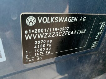 VW Passat B8 2.0TDi Highline R19 full LED - 13