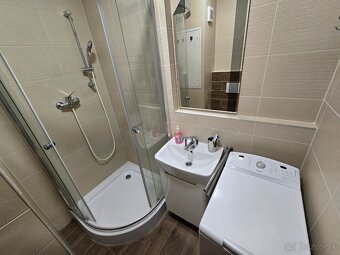 Slnečný a zrekonštruovaný1 izb.byt s balkónom, 45m2 -Hliny 5 - 13