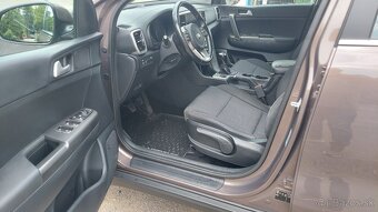 Kia Sportage 1.6 GDi Gold - 13