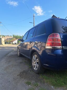 Opel Zafira B 1.8B V CELKU NA ND - 13