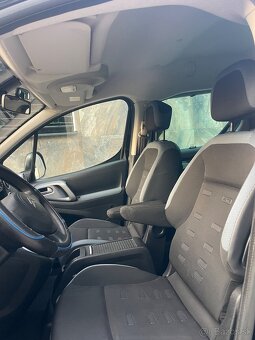 CITRÖEN BERLINGO XTR 1.6 HDI MULTISPACE PRVÝ MAJITEĽ - 13