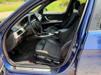 BMW E90 330d - 13