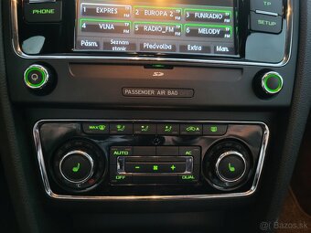 Škoda Superb combi 1.8 TSI - 13
