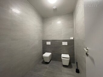Kancelárske priestory, 171 m2 + terasa 80m2, 5x parkovacie s - 13