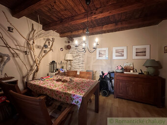 Samota v lese priamo v obci Semerovo Unikátny domček na k - 13