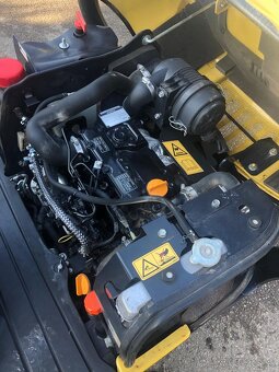 Minibagr Yanmar VIO 10 - 13