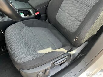 Passat B7 sedan 103kW CFFB manual diesel - 13
