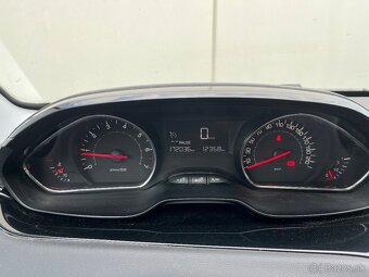 Peugeot 208 1.2 bez korozie - 13