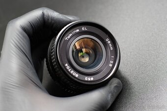 Yashica FR1 + Tokina EL 28mm f2.8 - 13