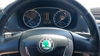 Škoda Octavia, 1,2 TSi 77KW Klima, Serviska - 13